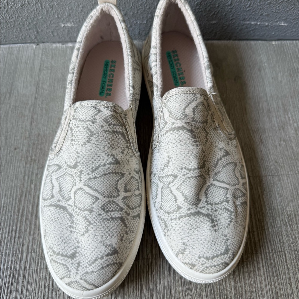 Skechers Gray Snakeskin Slip-Ons